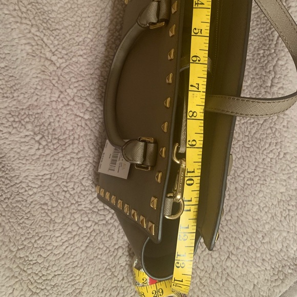 Michael Kors satchel - Picture 5 of 8